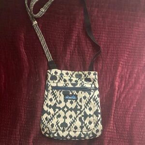 Kavu navy blue and white patterned crossbody bag